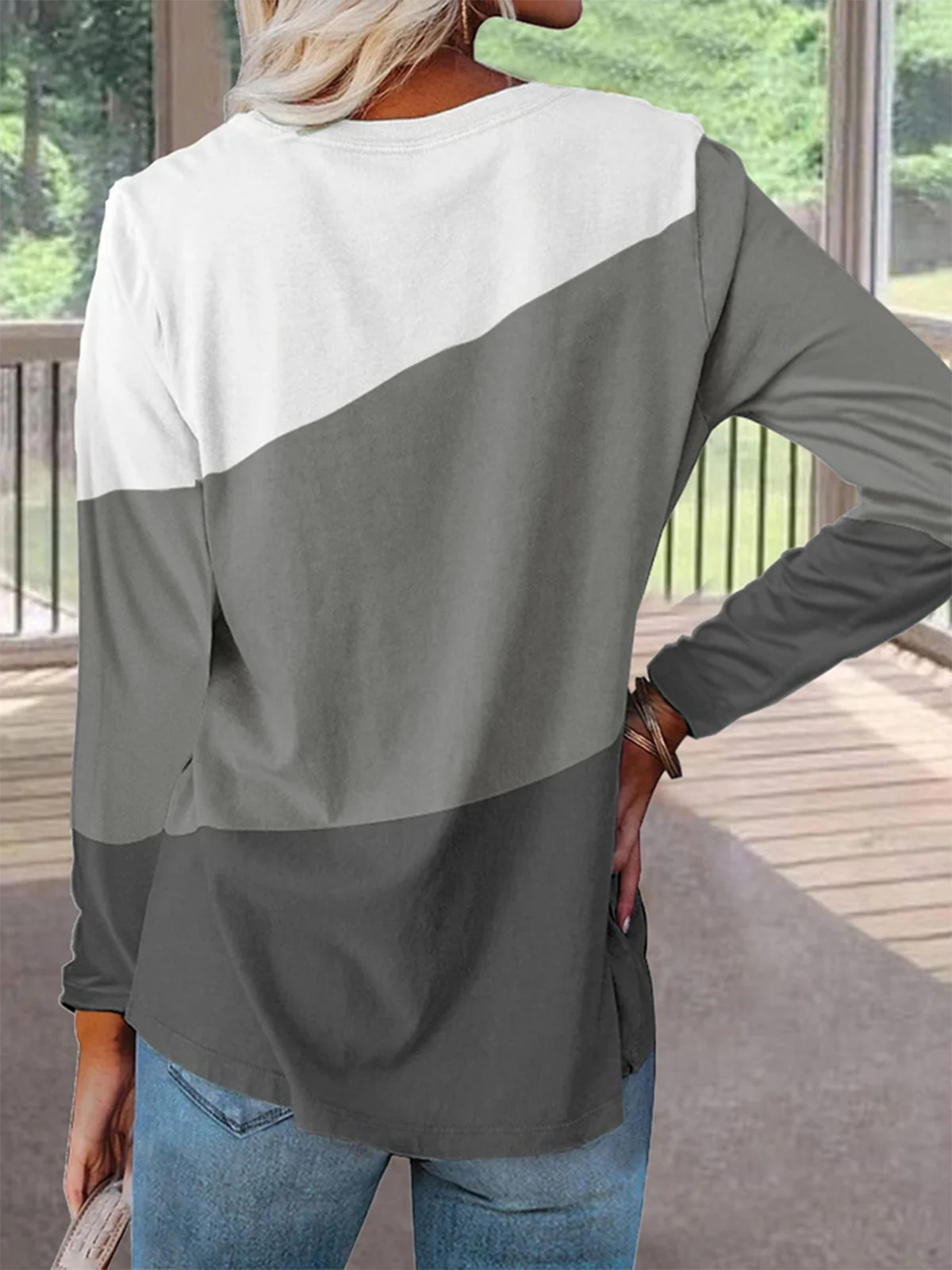 Crew Neck Color Block T-Shirt