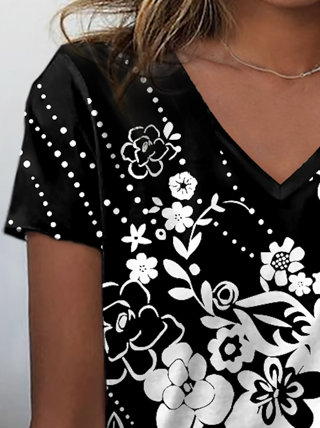 Casual Contrasting Floral V-Neck Loose T-Shirt