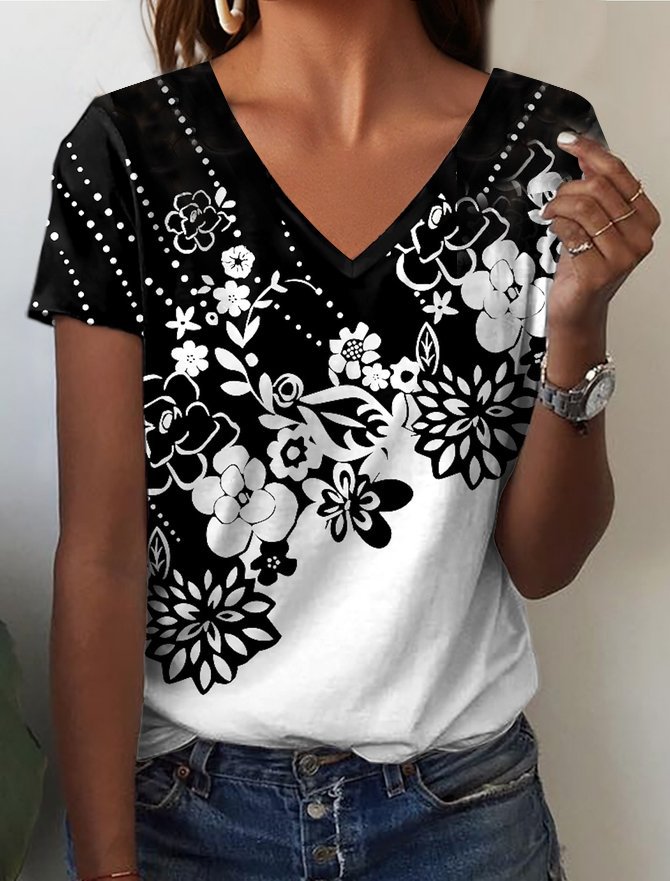 Casual Contrasting Floral V-Neck Loose T-Shirt