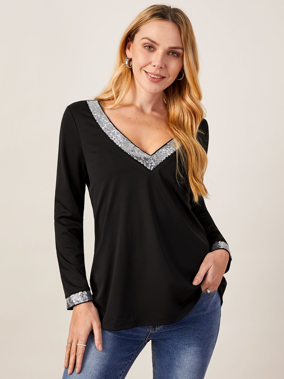 Sequins Casual V Neck Regular Fit Top